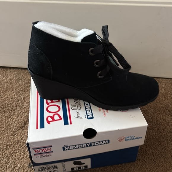 Bobs size 6.5 ladies wedge black nwt - Picture 3 of 14
